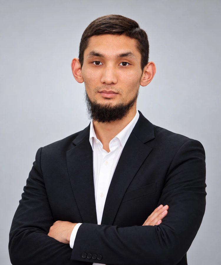 Мансуров Нариман, менеджер по комплектации и упаковке